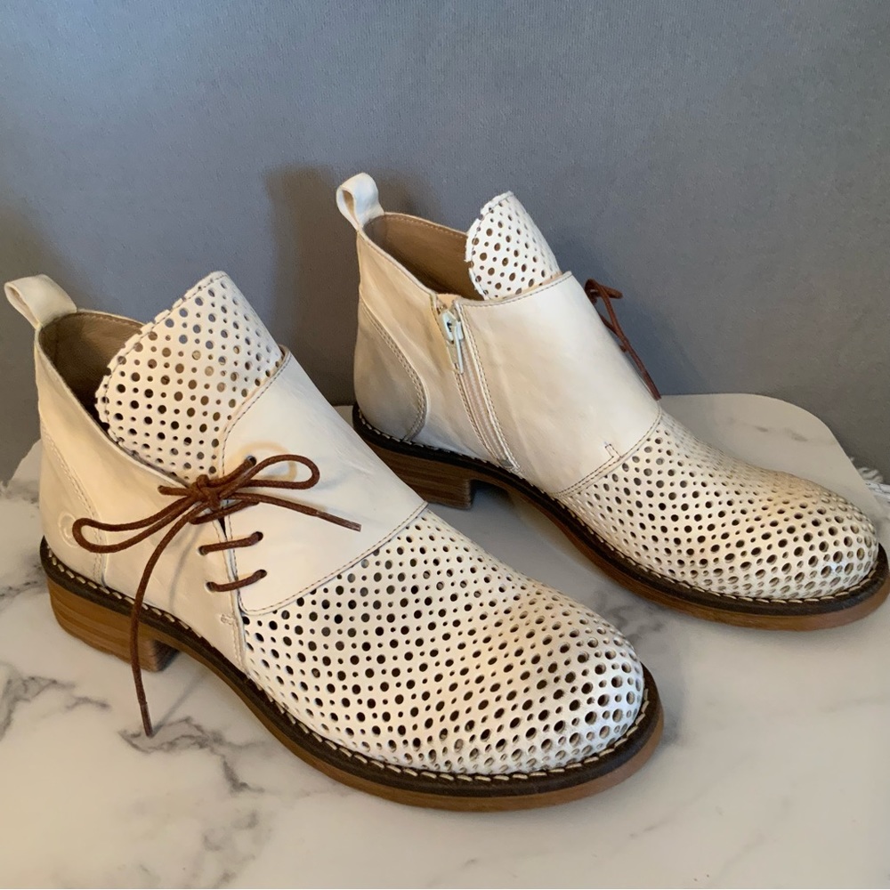 Casta Ravva Cream Mesh Leather Light Weight Size 38 - Picture 2 of 11